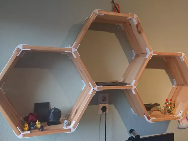 Hexagonal wooden wallmount shelf (modular, extensible)