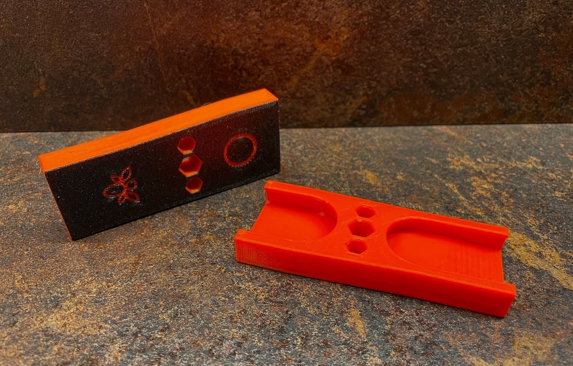 Bottle opener with insect protection - Flaschenöffner mit Insektenschutz