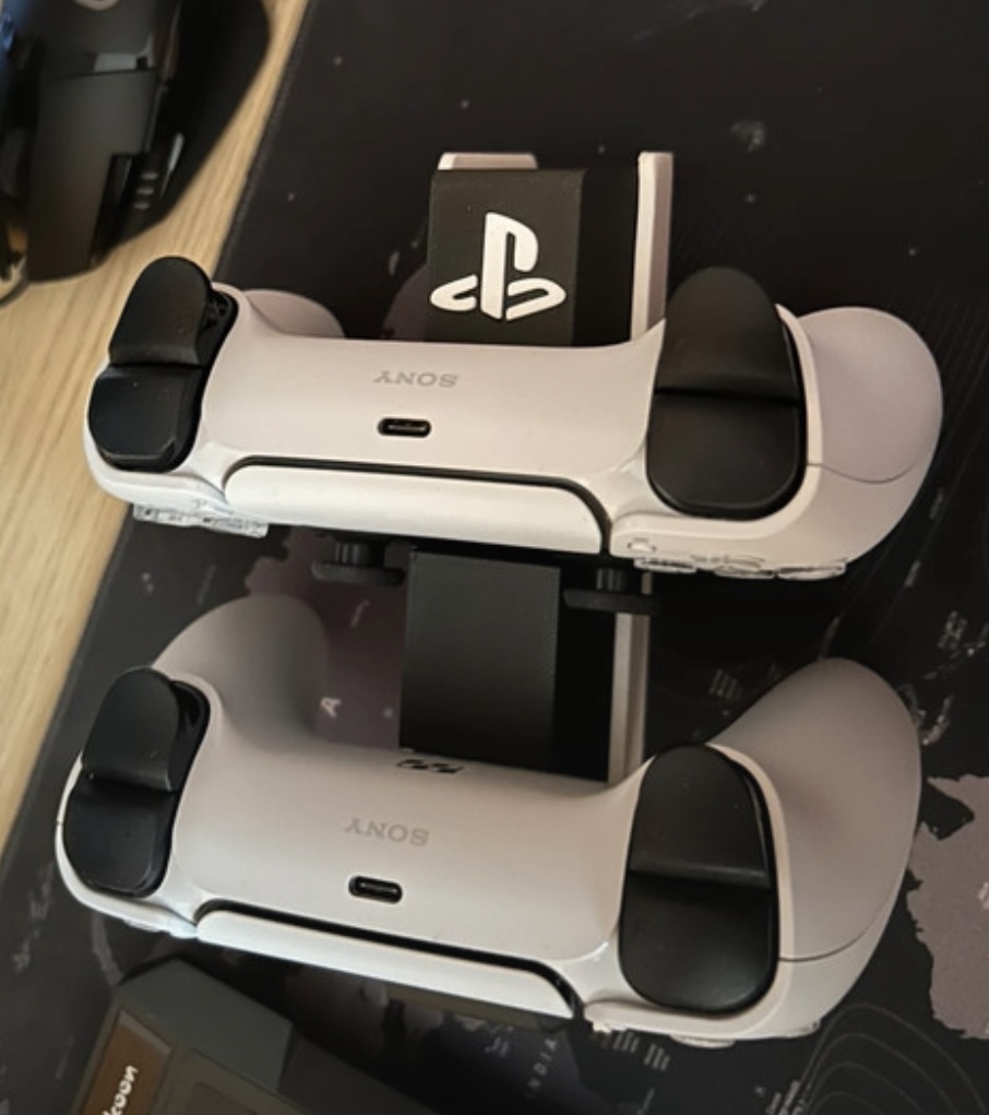 dualsense stand — thumbnail 4