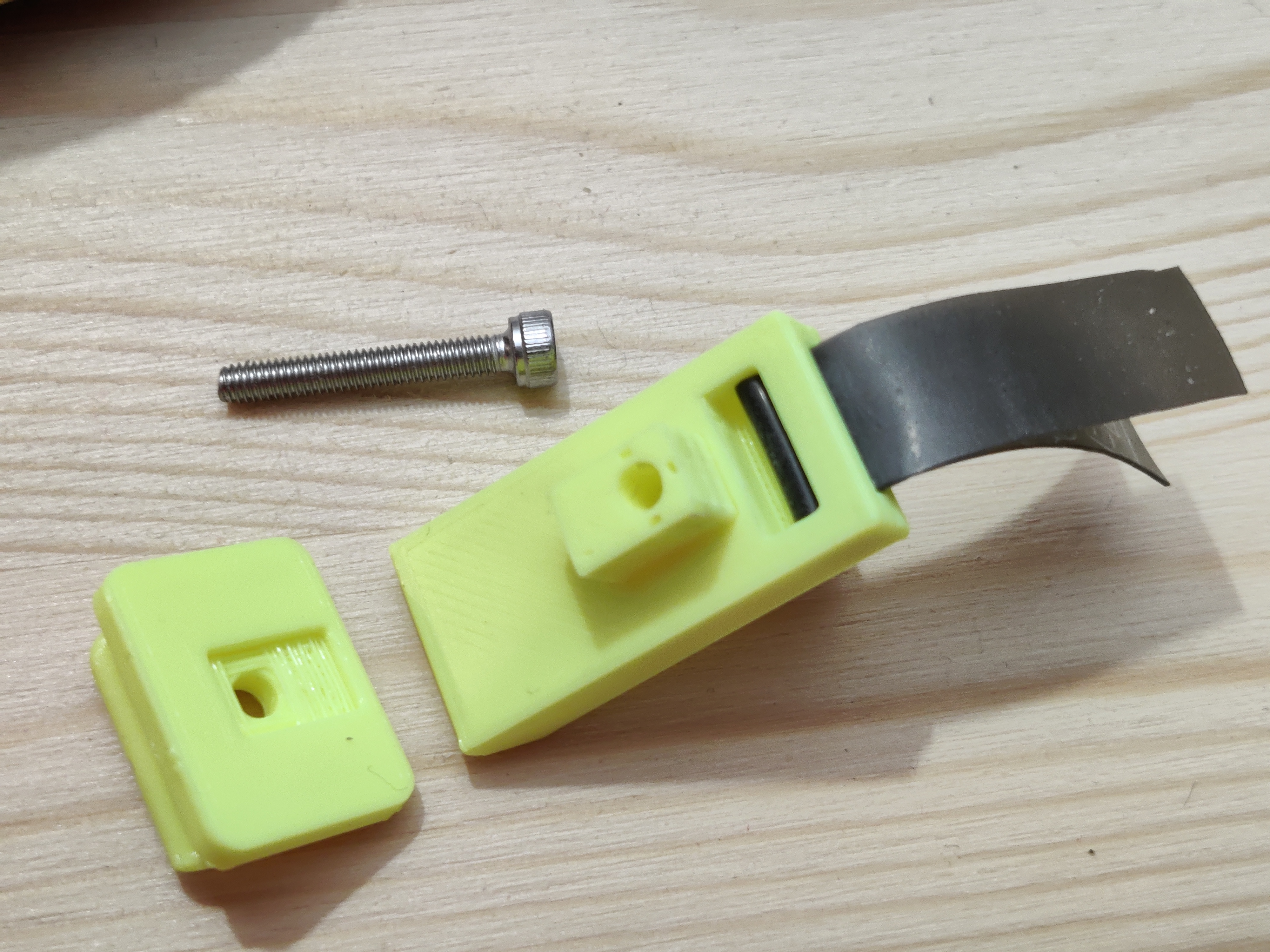 Overengineered Bottle Opener and Cap Thrower (OBOCT) — miniatura 30