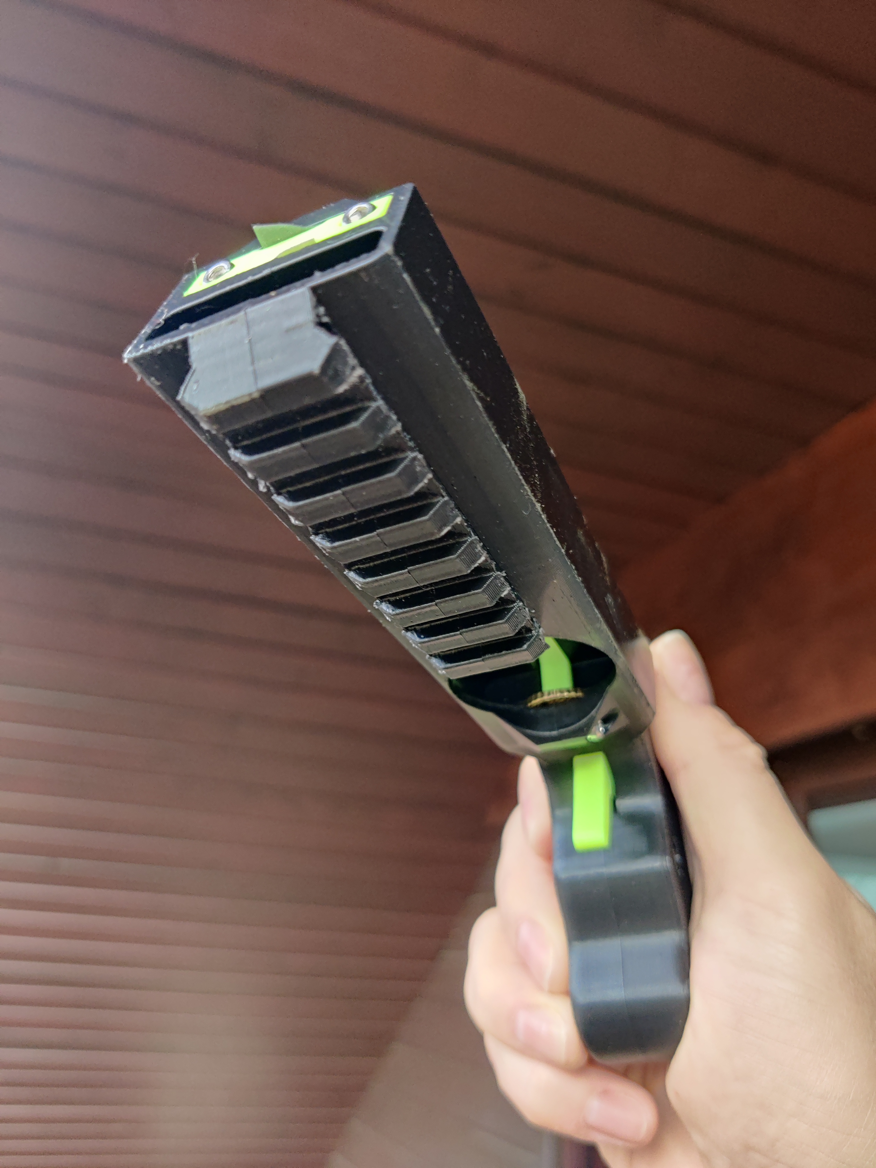 Overengineered Bottle Opener and Cap Thrower (OBOCT) — miniatura 11