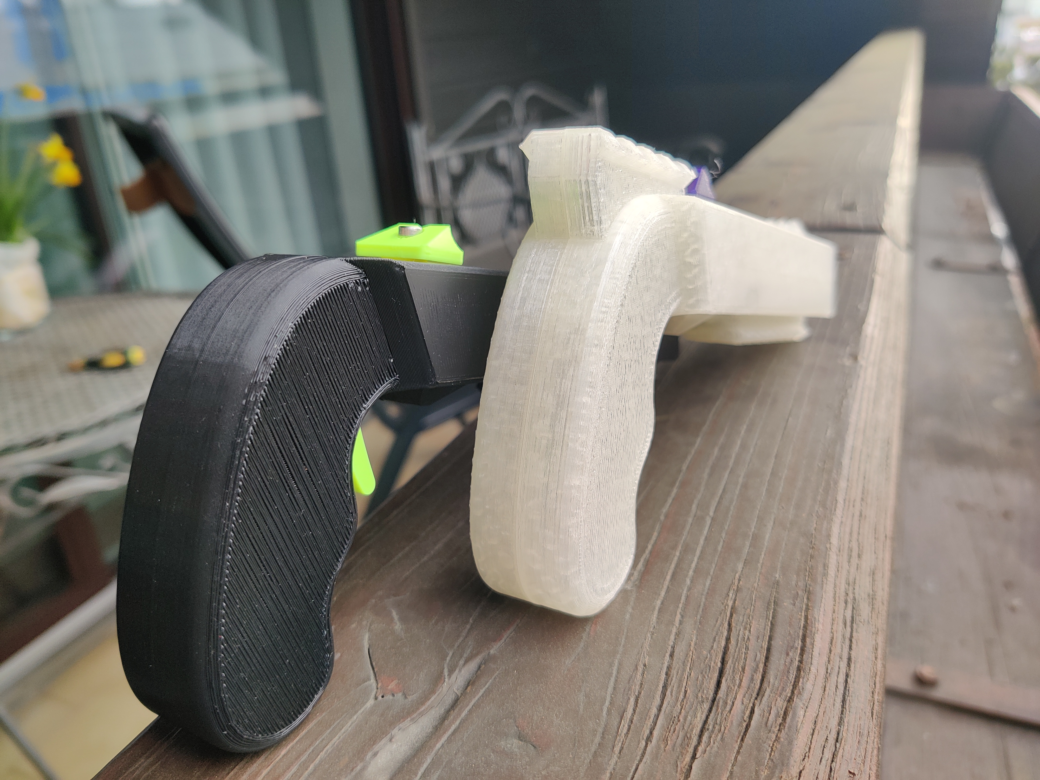 Overengineered Bottle Opener and Cap Thrower (OBOCT) — miniatura 6