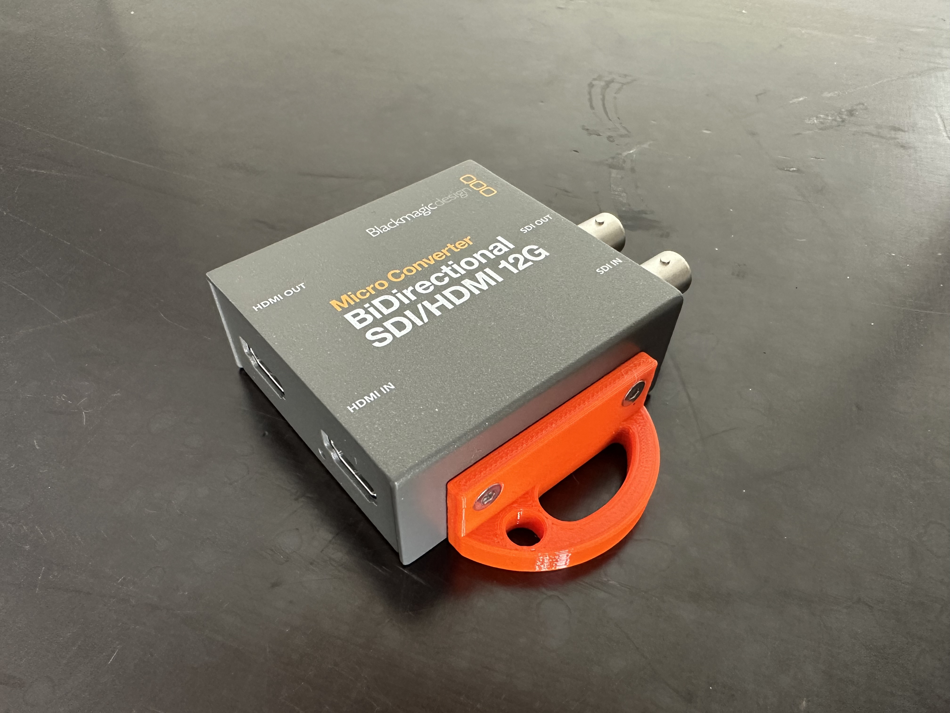 Blackmagicdesign Micro Converter BiDirectional SDI/HDMI 12G mounting attachment