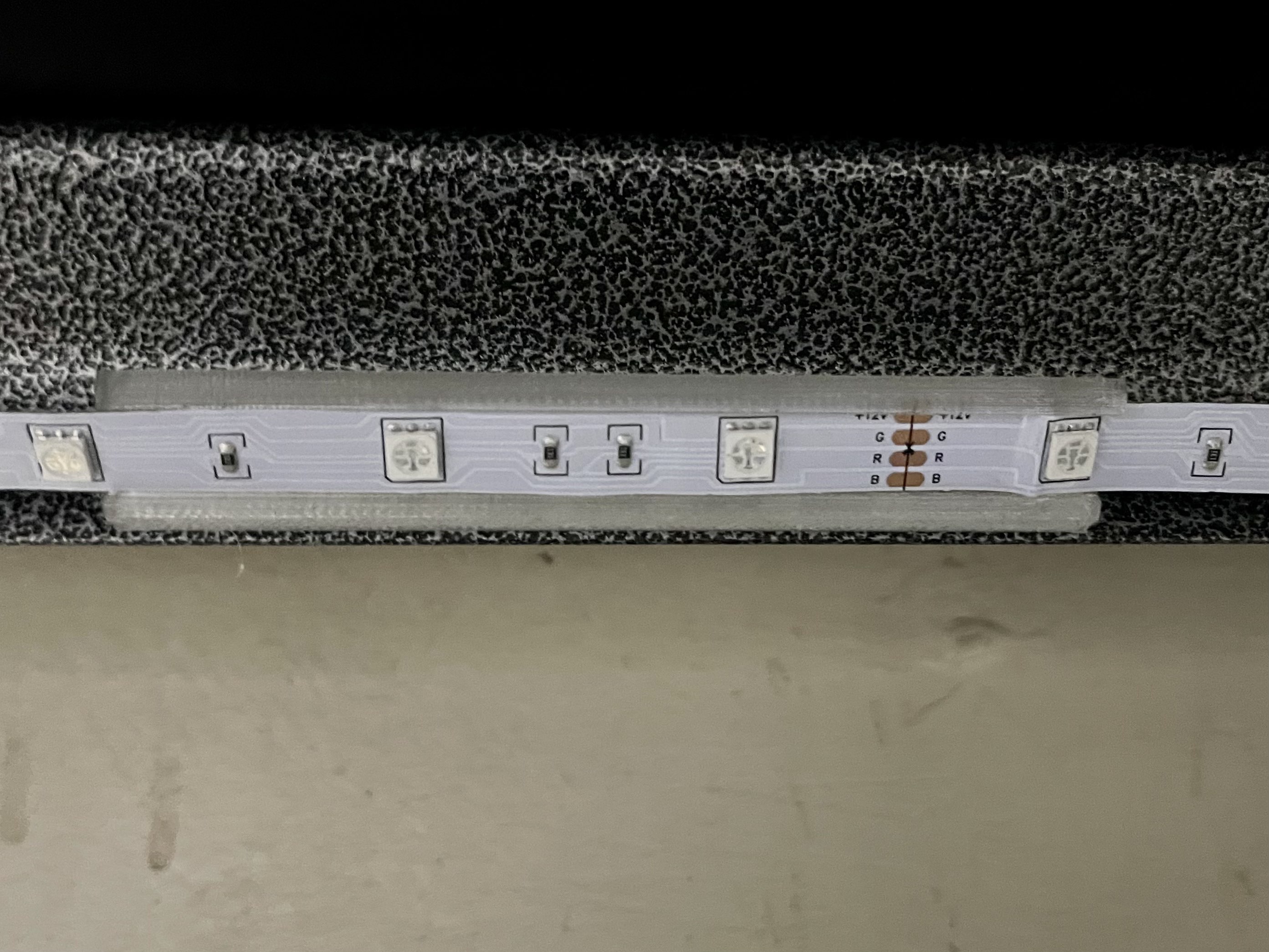 Magnetic LED Track 100mm - 45 degree Tilt
