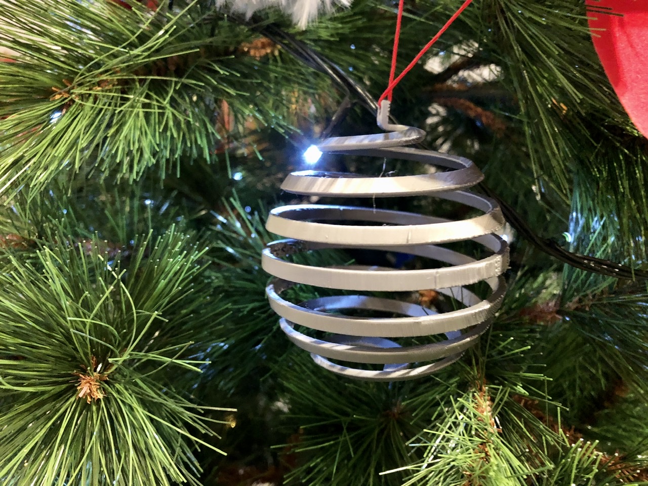 Spiral Xmas Tree Ball