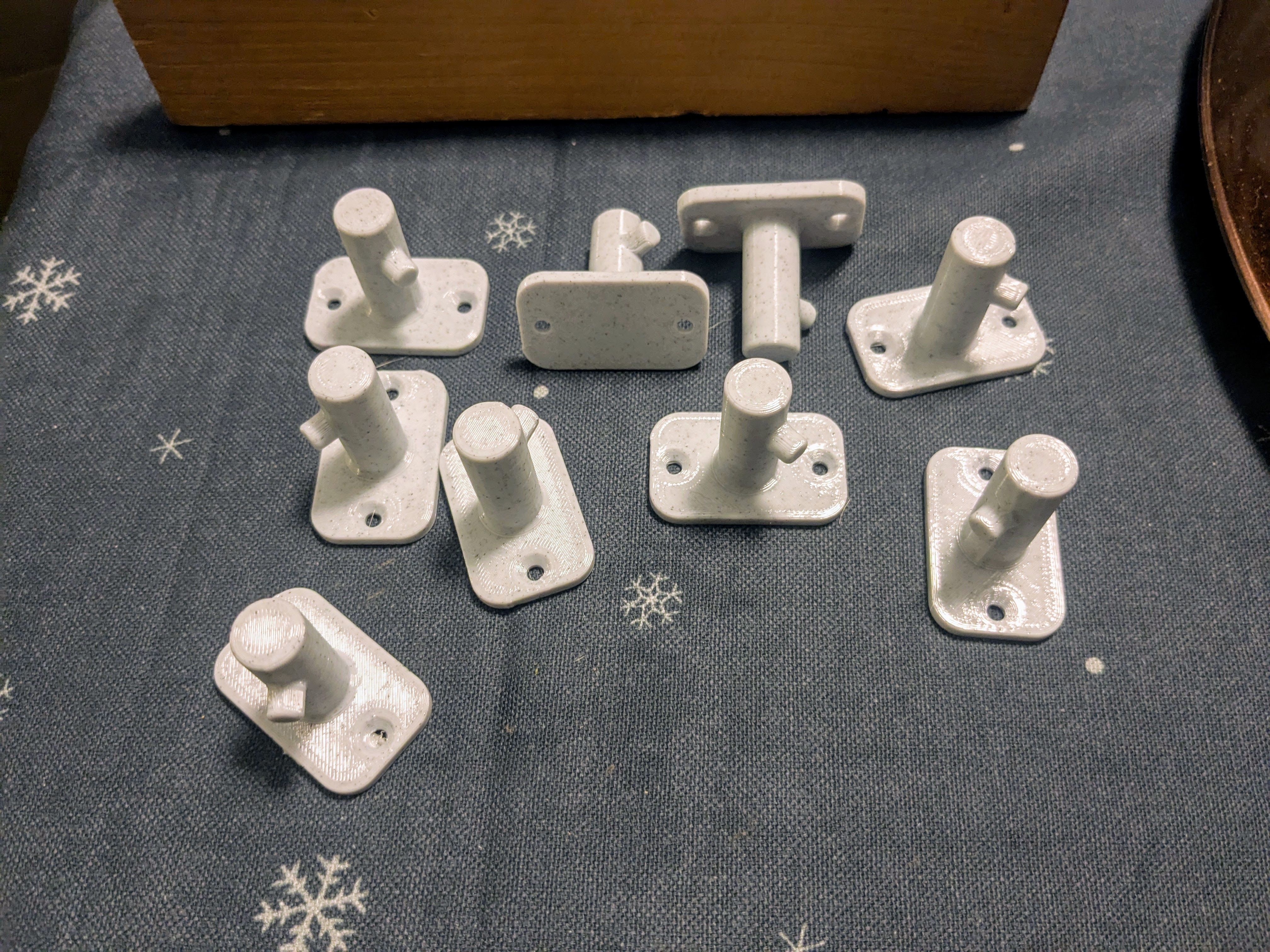 Miniatura 3 do modelo 3D Kitchenaid Attachment Hanger