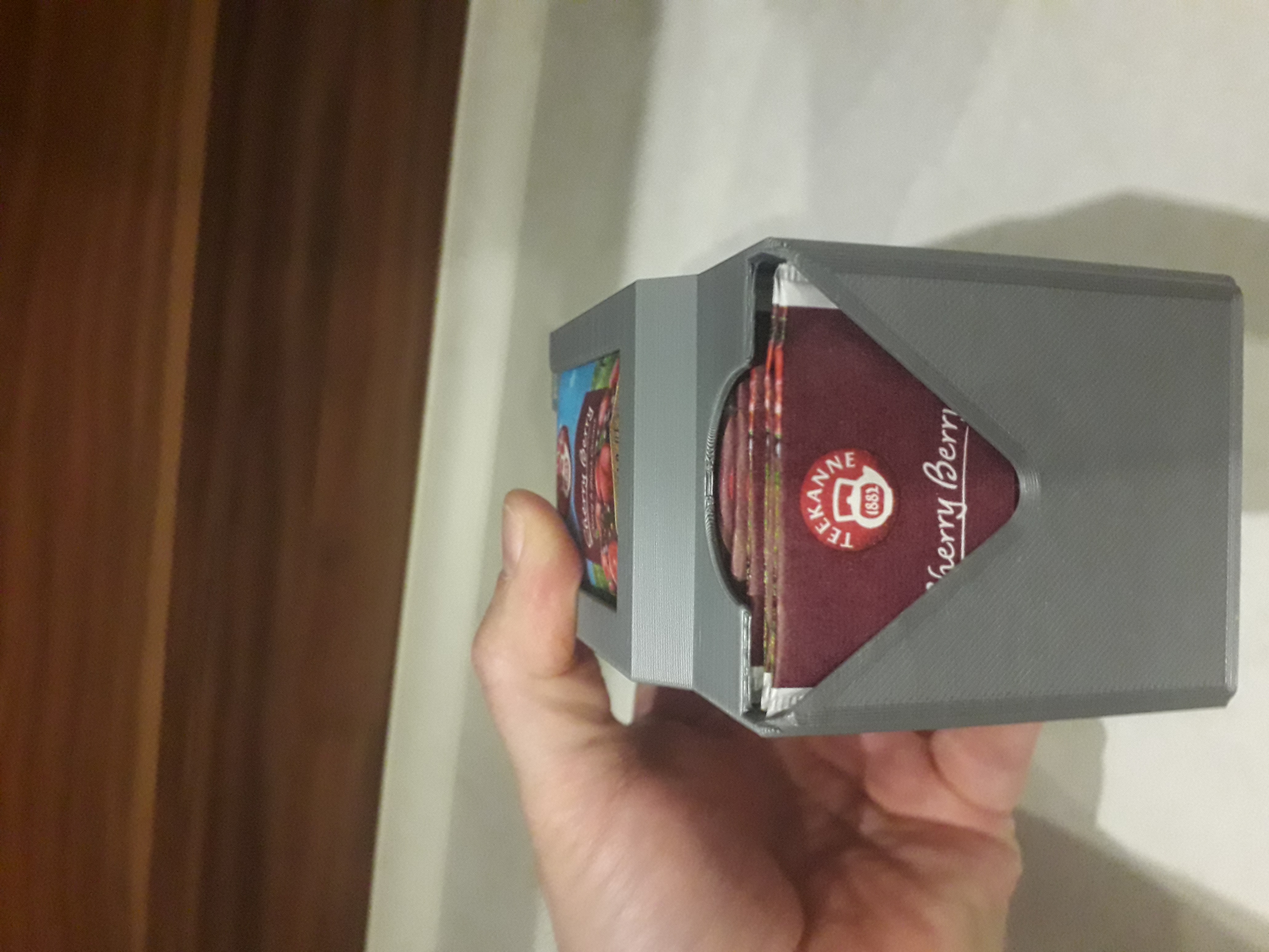 Miniatura 8 do modelo 3D Tea dispenser