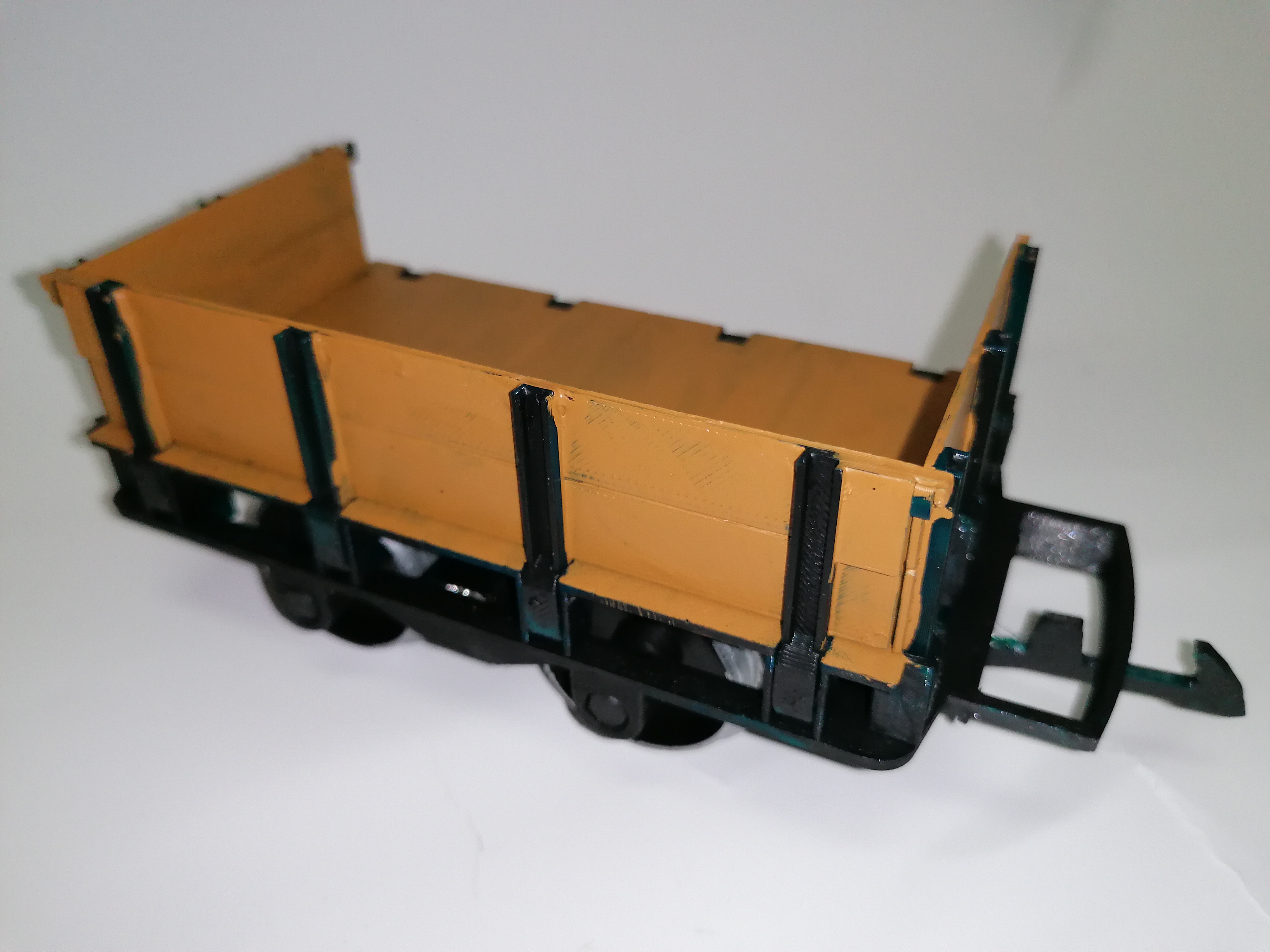 Low side wagon body