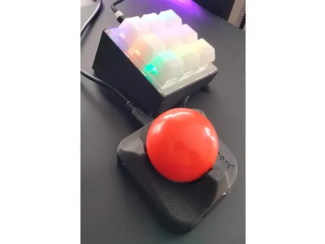 Ploopy Nano + Macro Pad