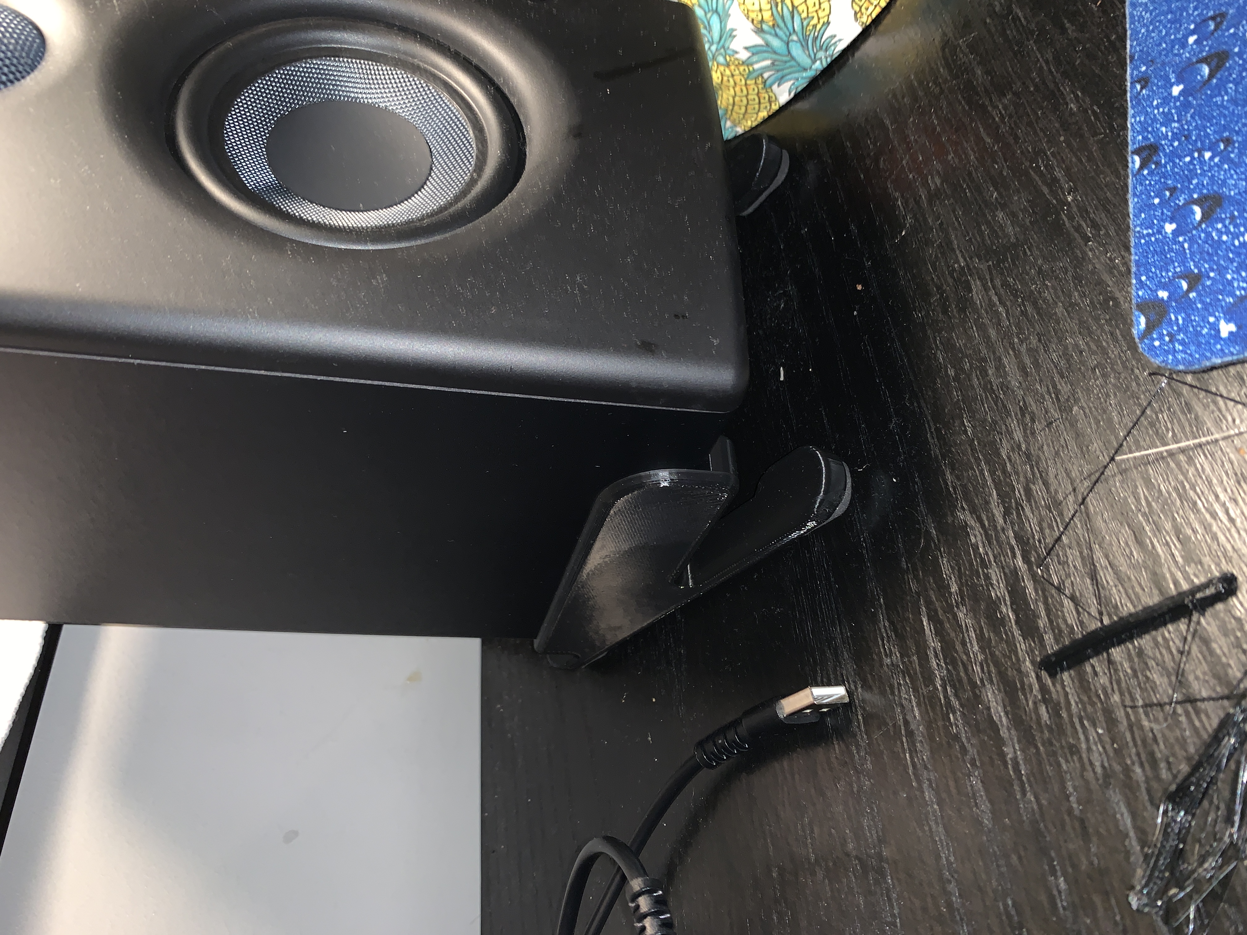 Eris E3.5 Speaker mounts