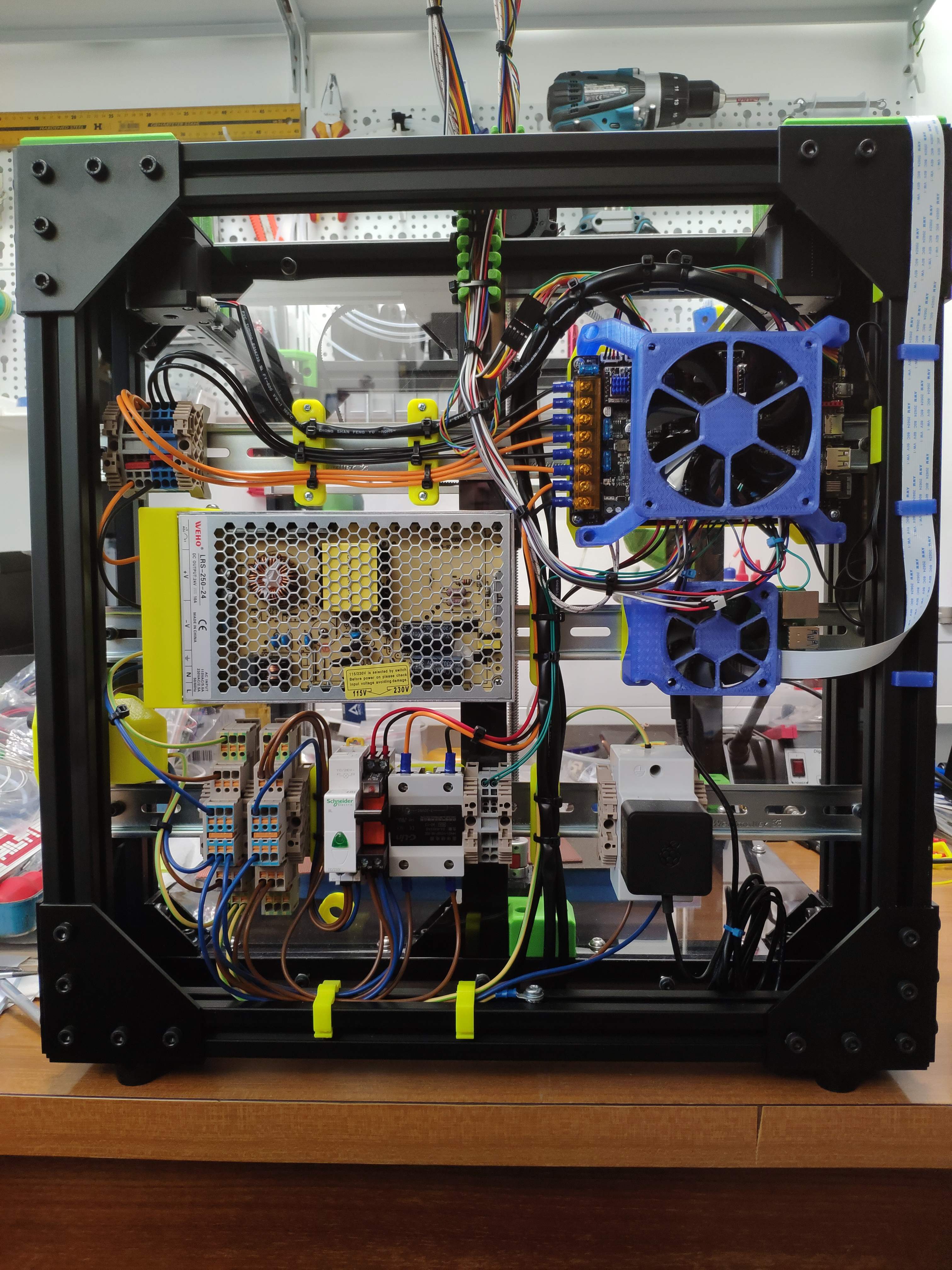 BTT Octopus DIN rail mount with fan option by Farnsworth Download