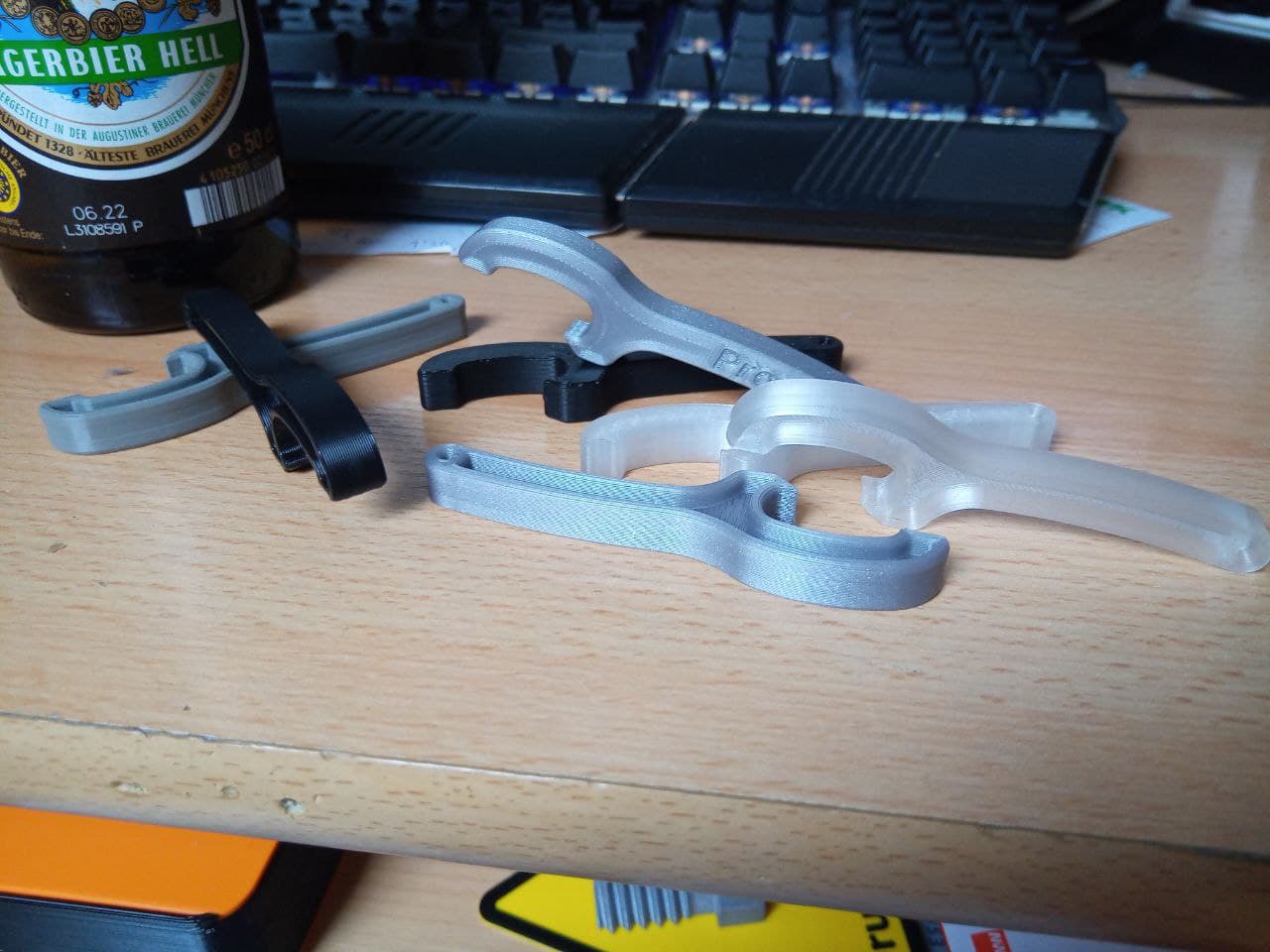 Flaschenöffner - bottle opener
