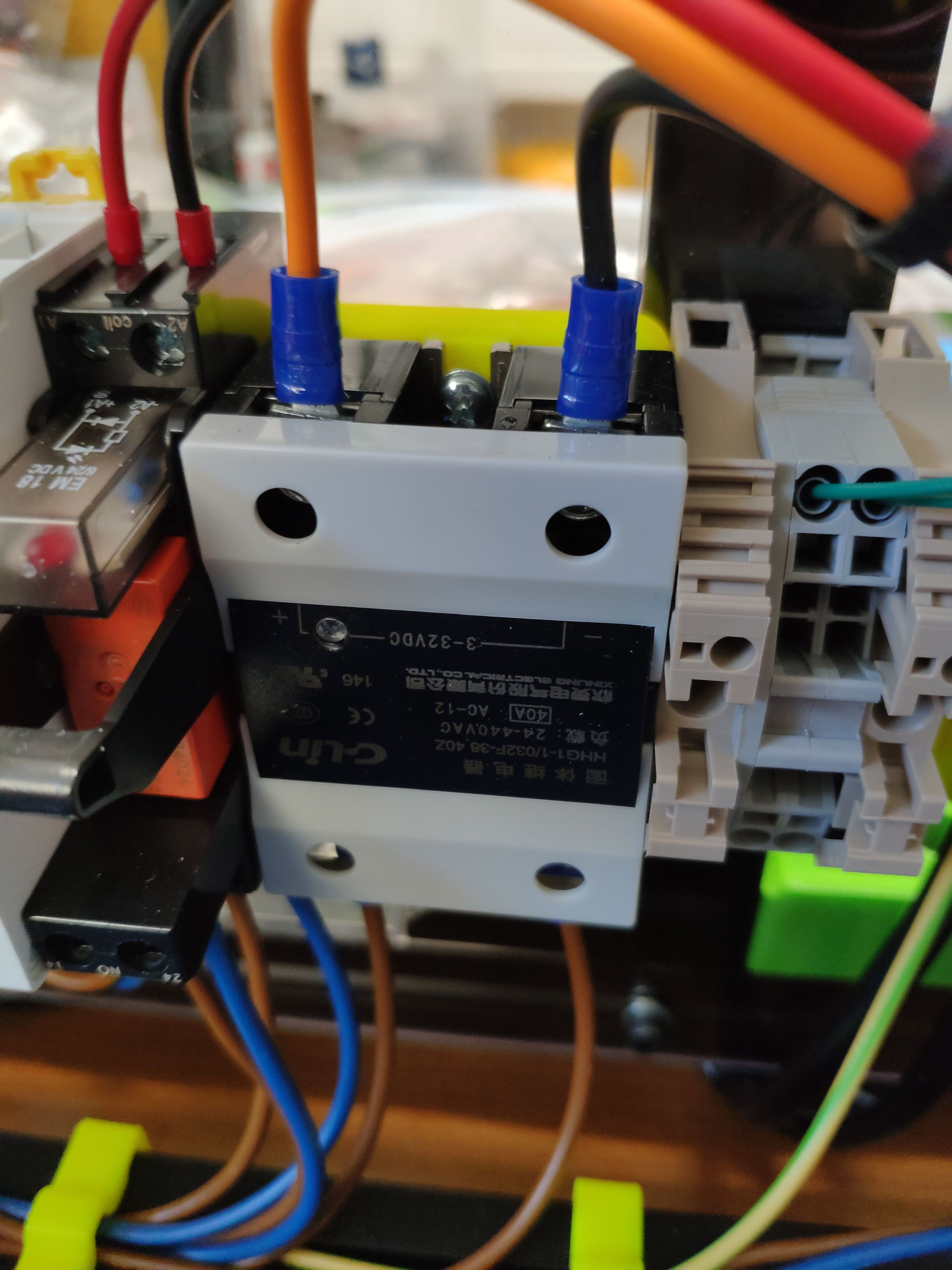 SSR DIN rail mount