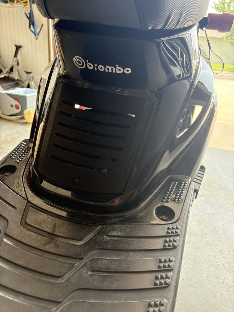Yamaha  Zuma Vented Engine Cover (prebug 1989-2001)