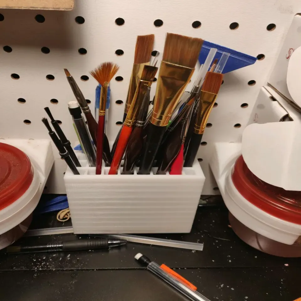 Pegboard Paintbrush holder by Mrcymstr