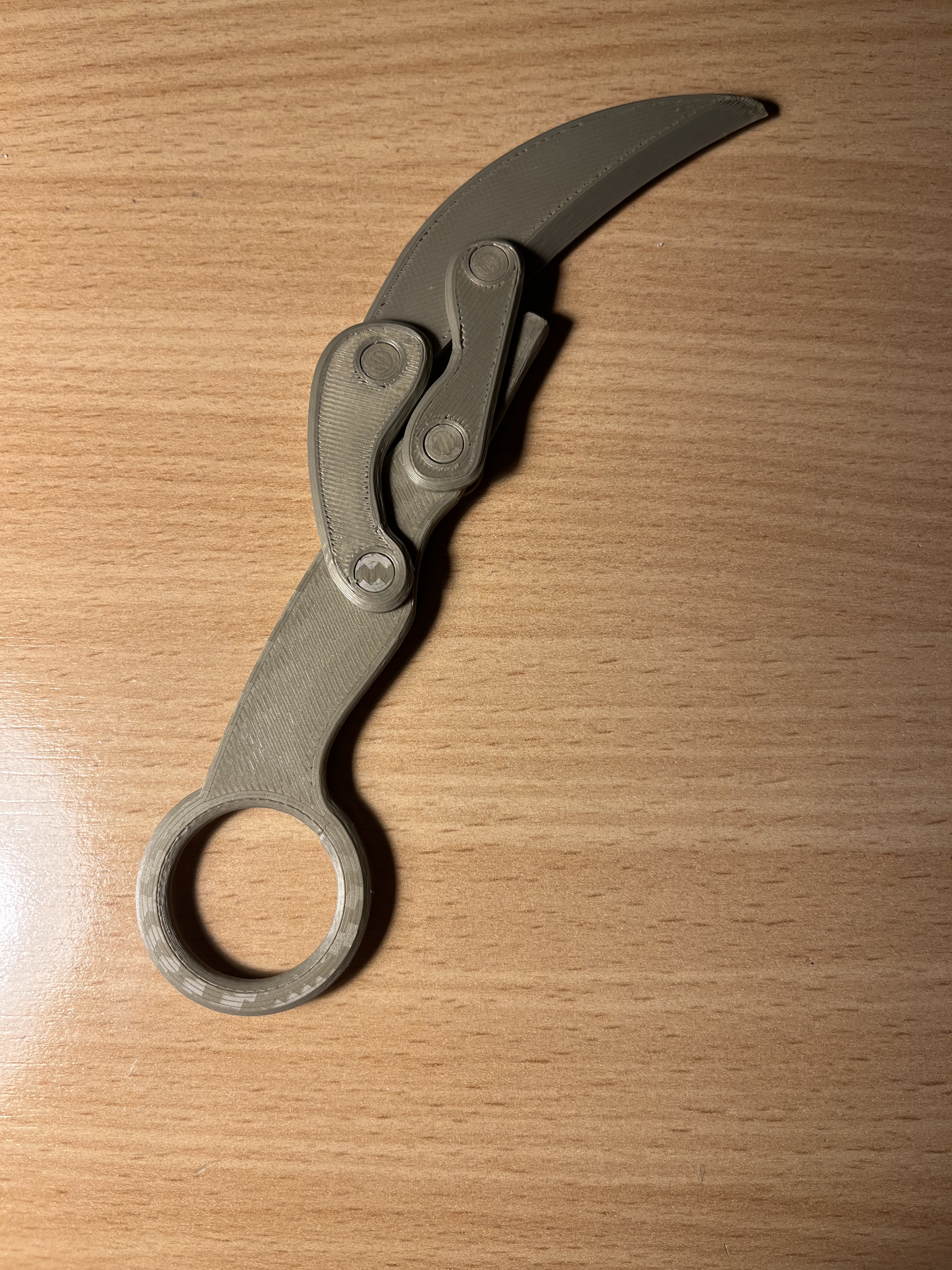 Foldable Carambit