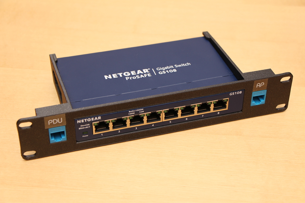 10" rack mount with keystone for Netgear switch GS108