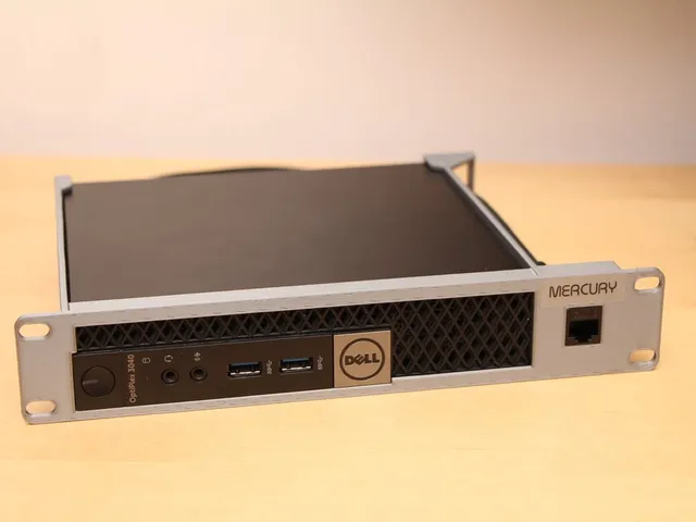 10" rack mount for Dell Optiplex Series 5, with keystone