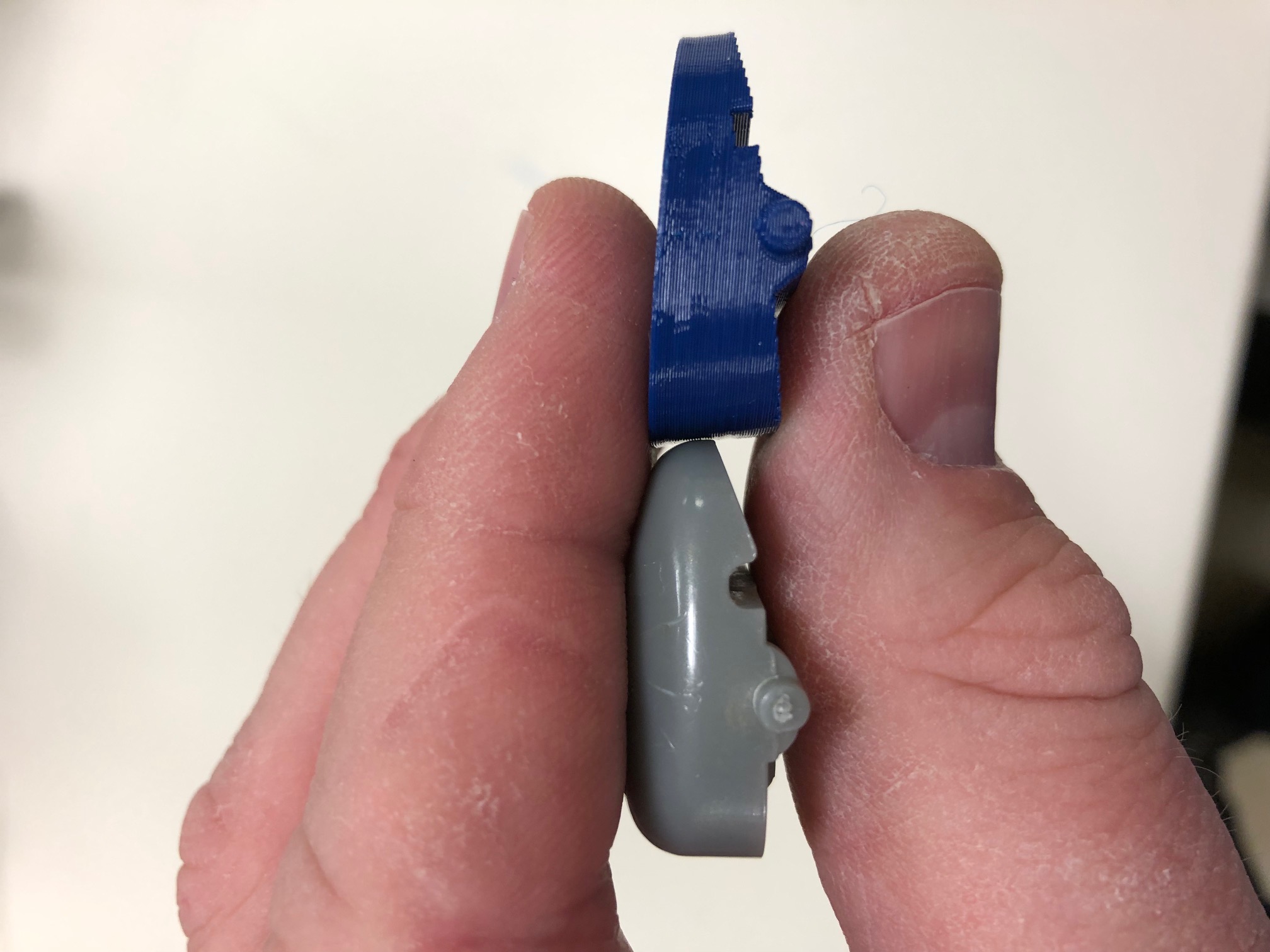 Shark SV780 Vacuum Dust Cup Release Button by SirMoose65 Download free STL model