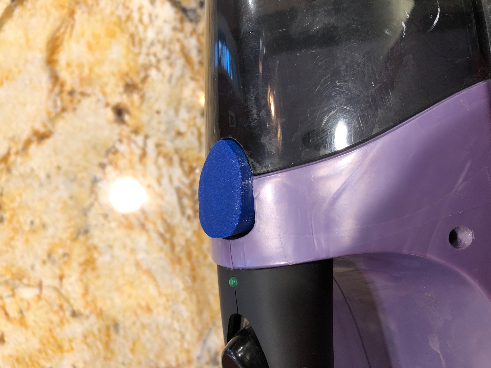 Shark SV780 Vacuum Dust Cup Release Button