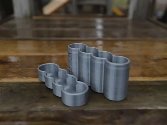 120 film holder (holds 4 rolls)