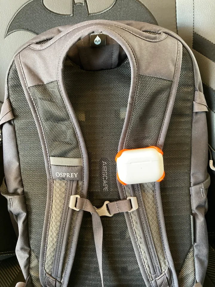 osprey backpack clips Hydrajet 12 - Kid's What the heck is this