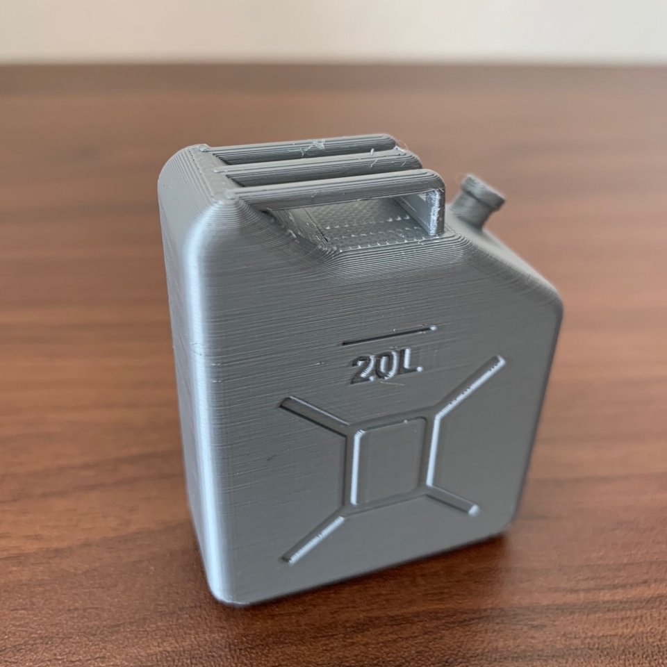 Metal Gas Tank Can 20 l (1:8)
