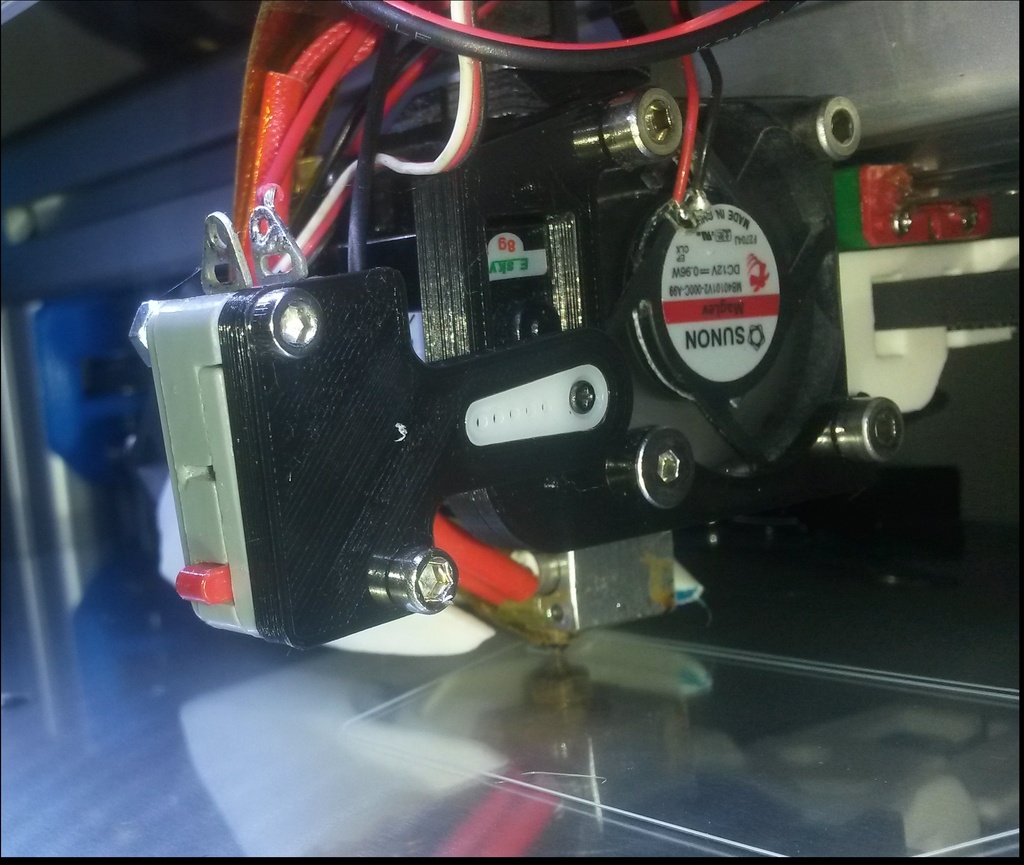 Bed Auto Leveling for Felix 3D printer with satoer E3D hotend.