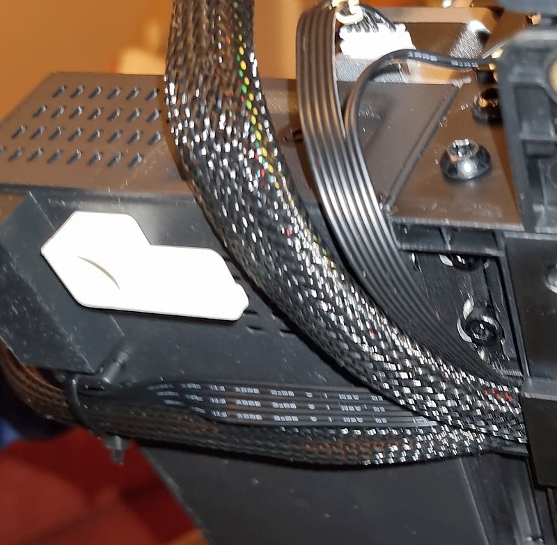 Miniatura 2 do modelo 3D Creality Ender 2 pro - Cable Guide