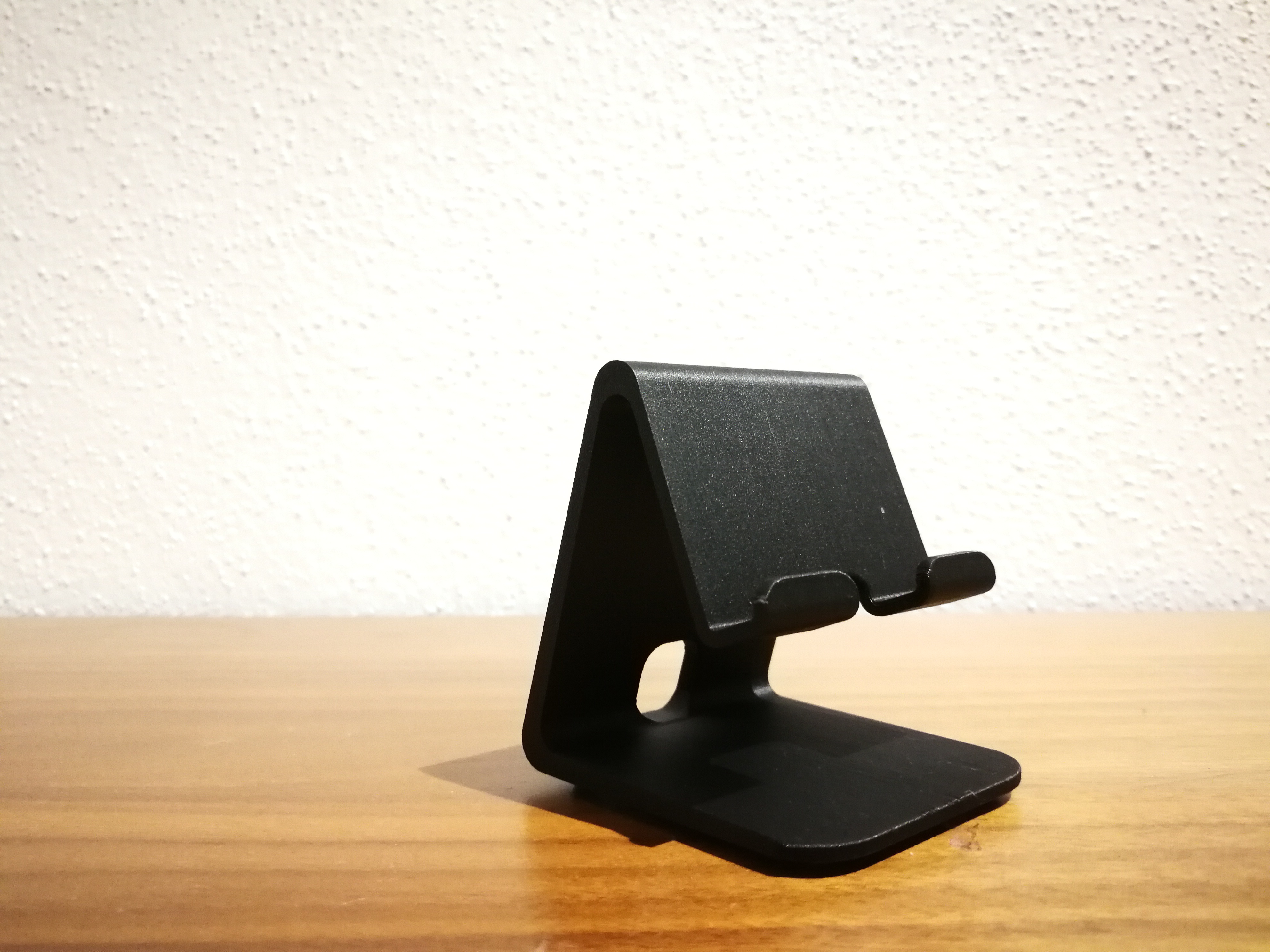 Phone stand - 2 device thicknesses