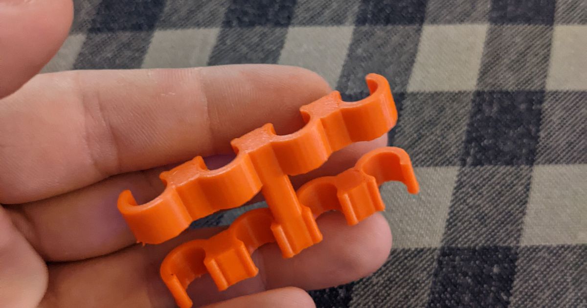 8mm Spark plug wire holder by TheNewClarence Download free STL model