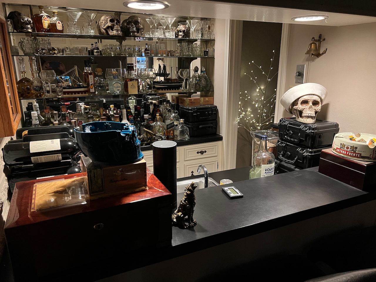 Skull Cigar Ashtray by RobertusMaximus Download free STL model