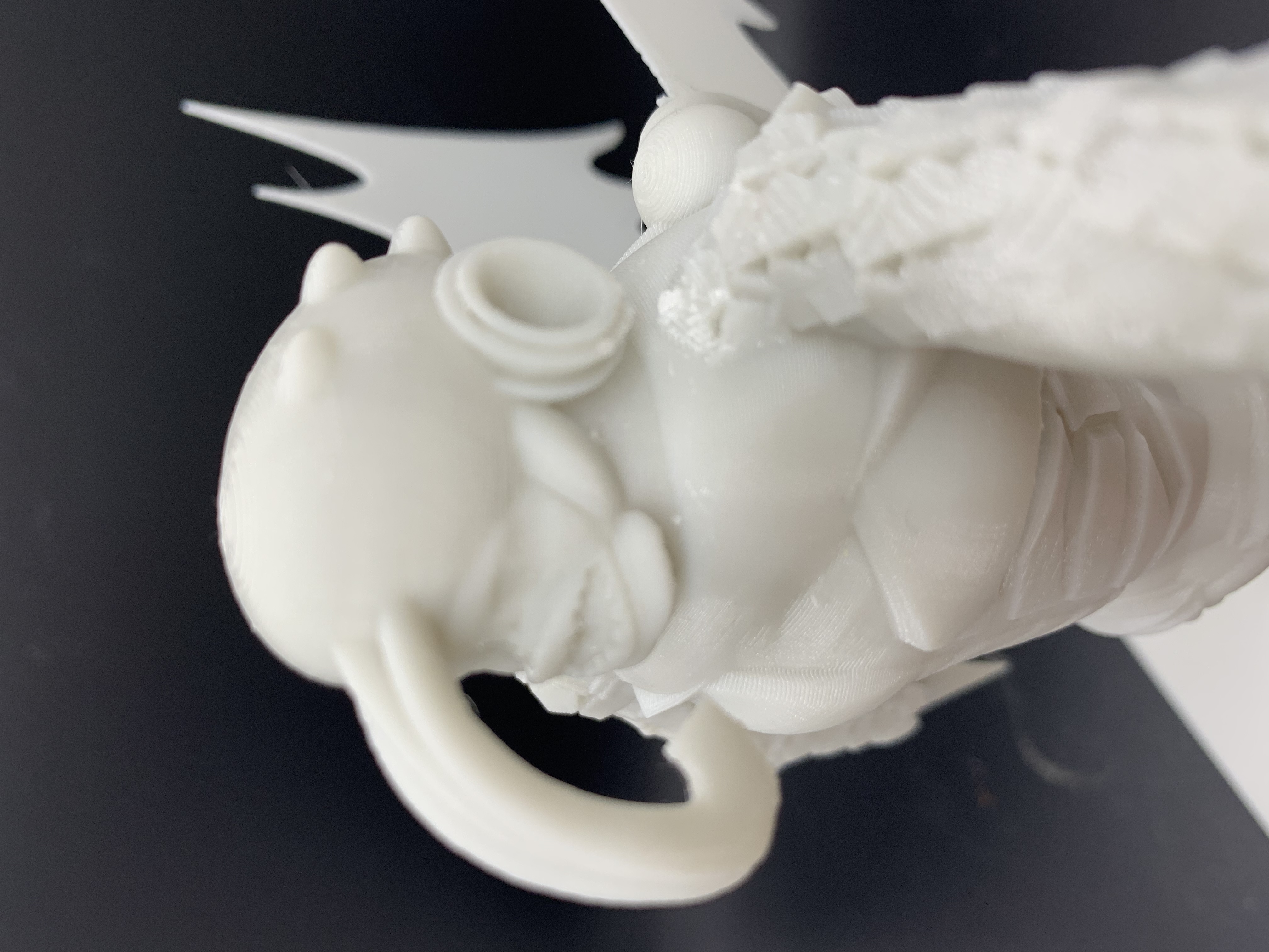 DRU the genetically engineered Alien statue — miniatura 5