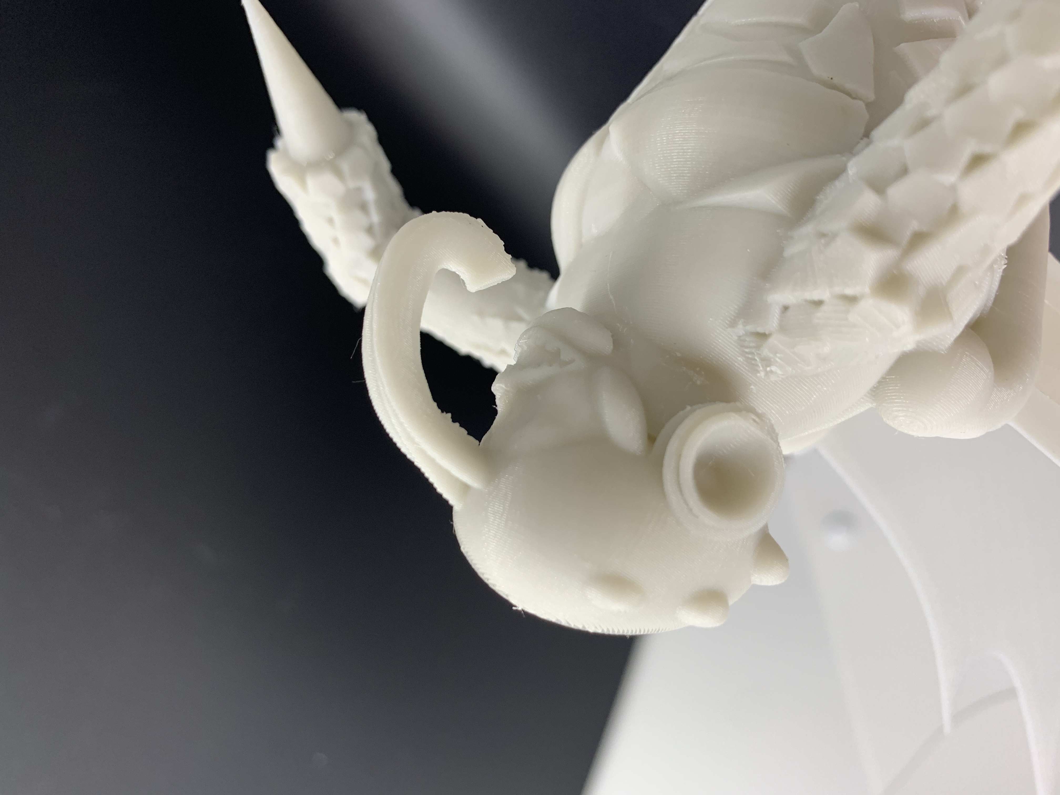 DRU the genetically engineered Alien statue — miniatura 22