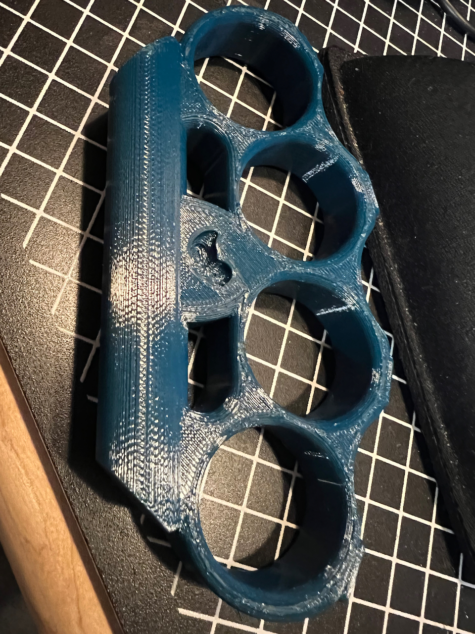 Remix of Knuckles "Rubber Duck" knuckle duster version by