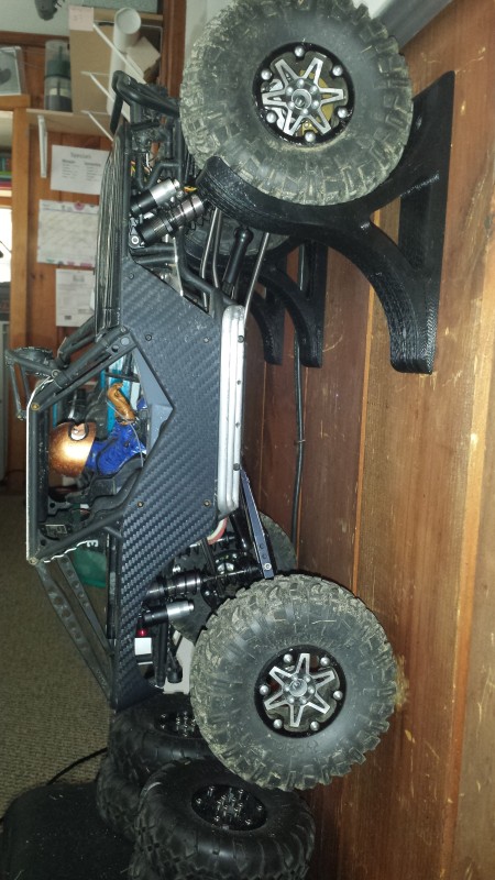 RC Wall Hanger
