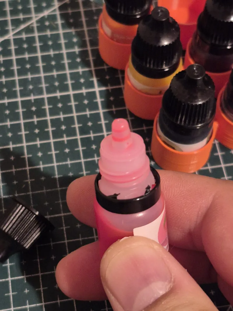 Stand for epoxy ink bottles by Muhammet Durmuş | Download free STL ...