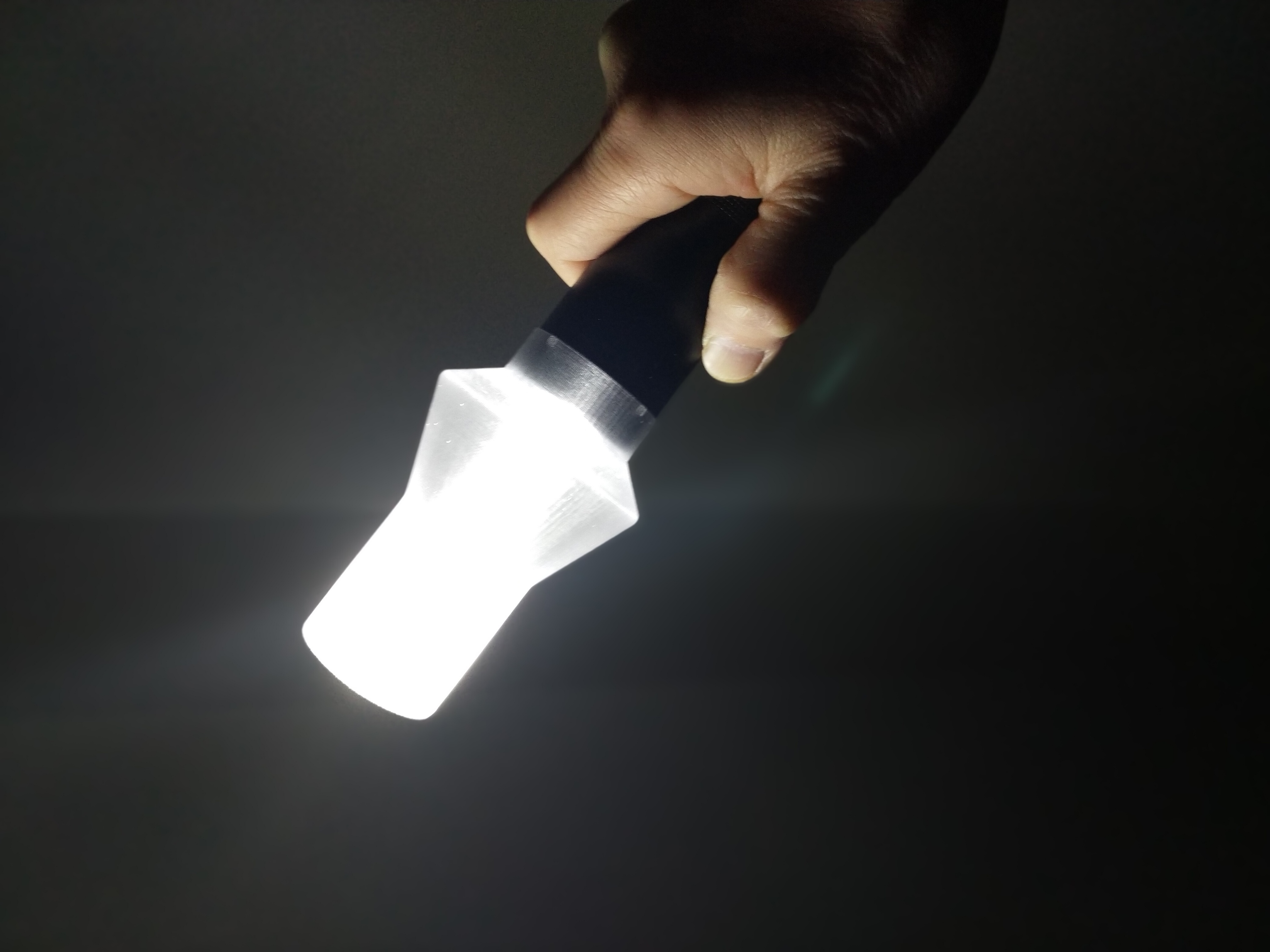 Flashlight Diffuser for Ledlenser P7 by BaGooN Download free STL