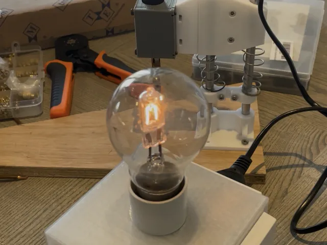 Lamp Limiter Cube