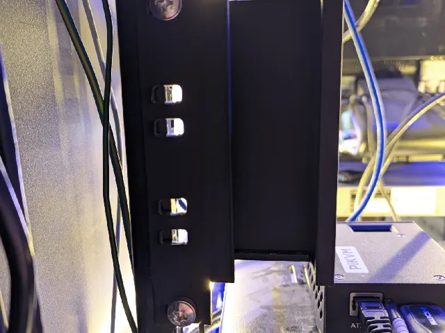 Server Rack Mount 7 Port Anker USB Type A Hub