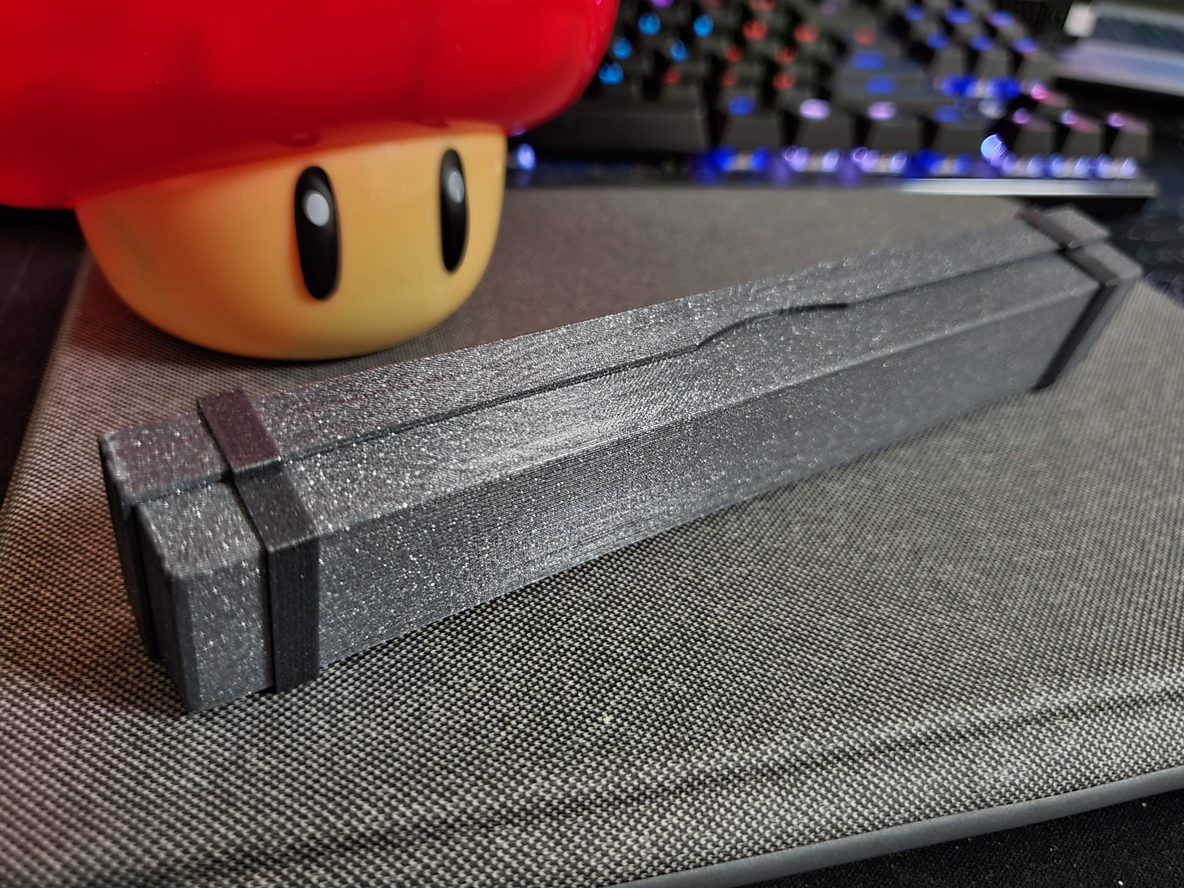 Lock for Apple Pencil travel case by Dejvik Download free STL model