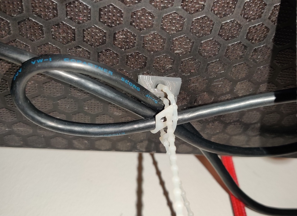 Parameterized Zip Tie Mount — thumbnail 3