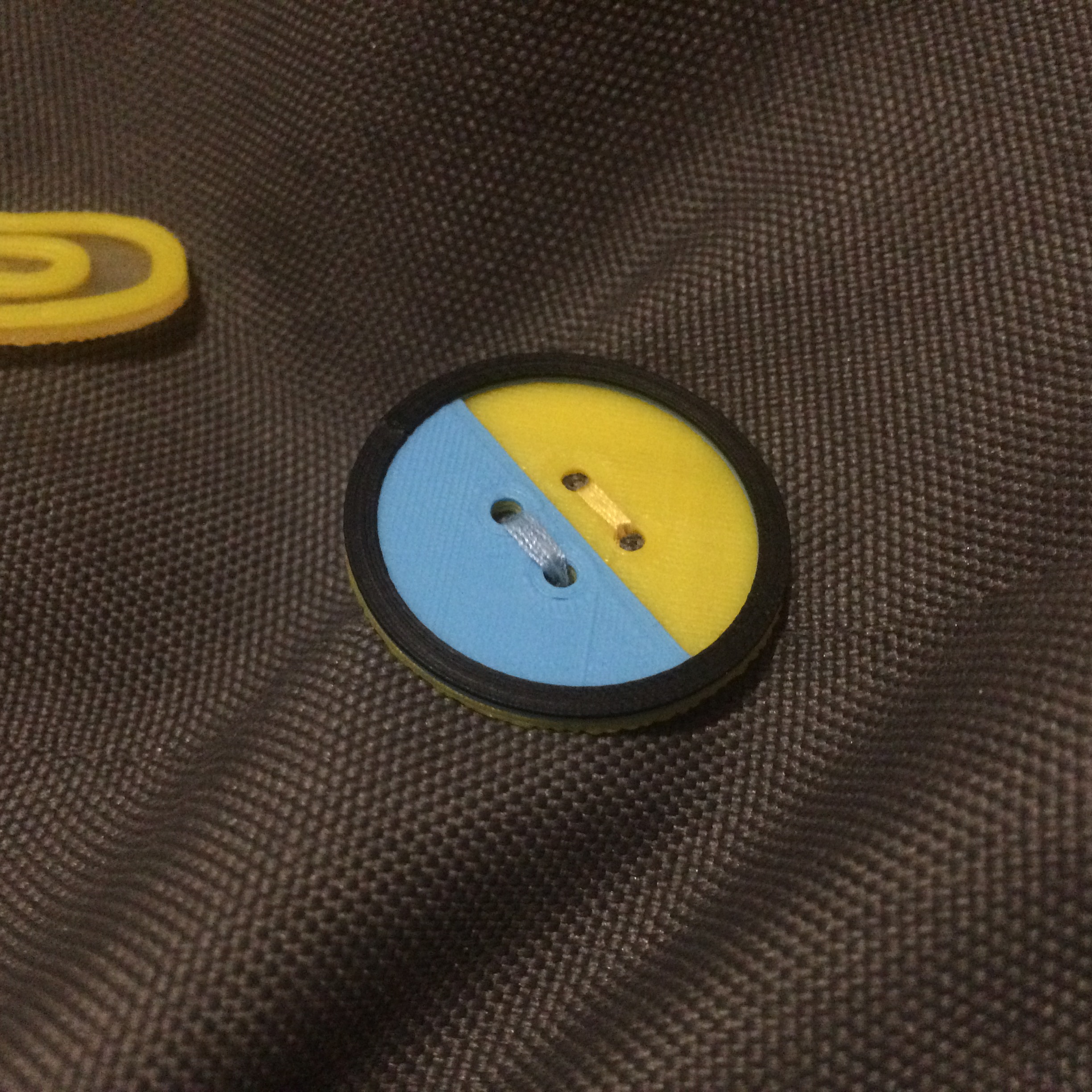Button "Ukrainian flag"