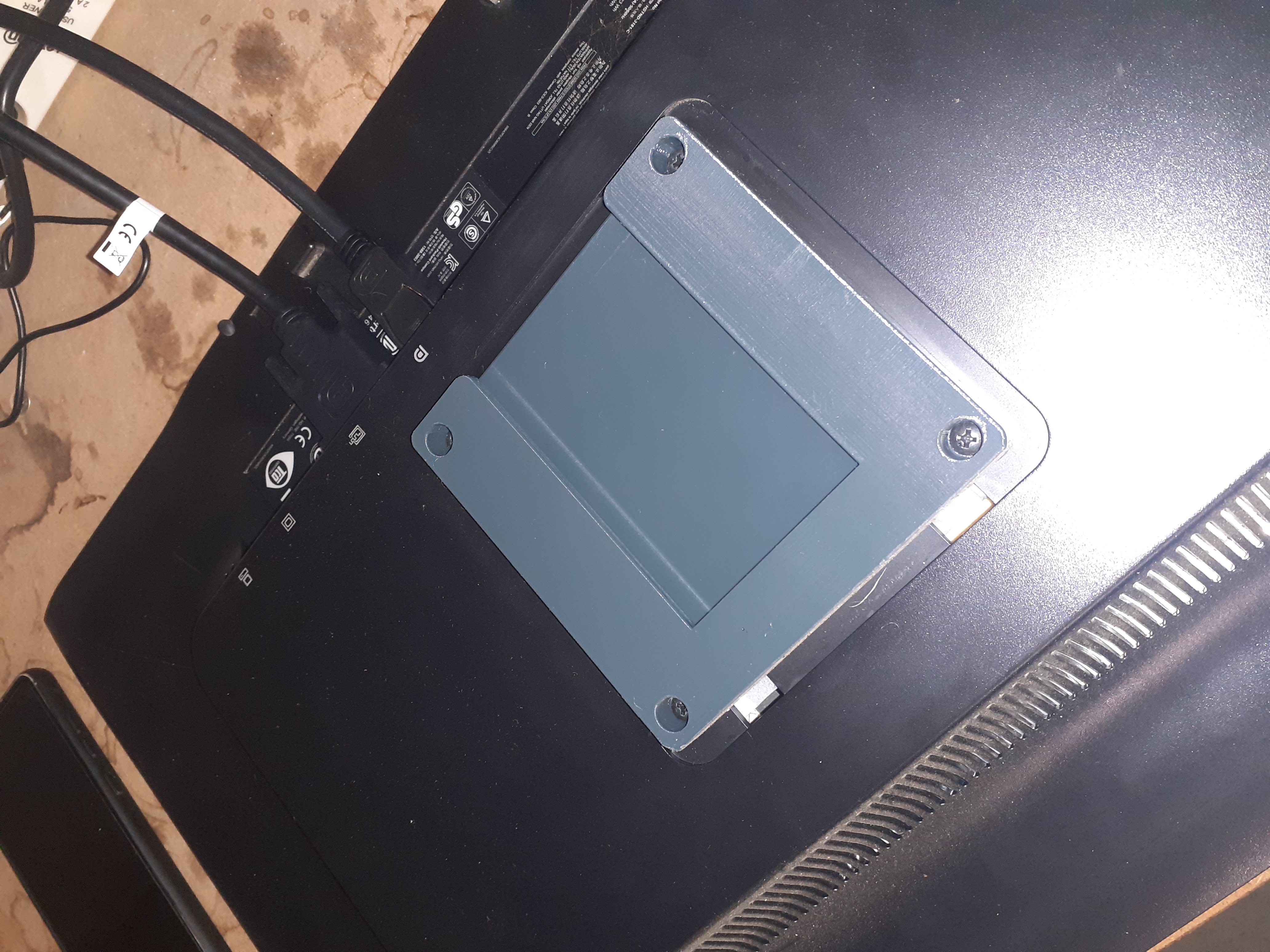 Miniatura 5 do modelo 3D Vesa14 Simple Wall Mount