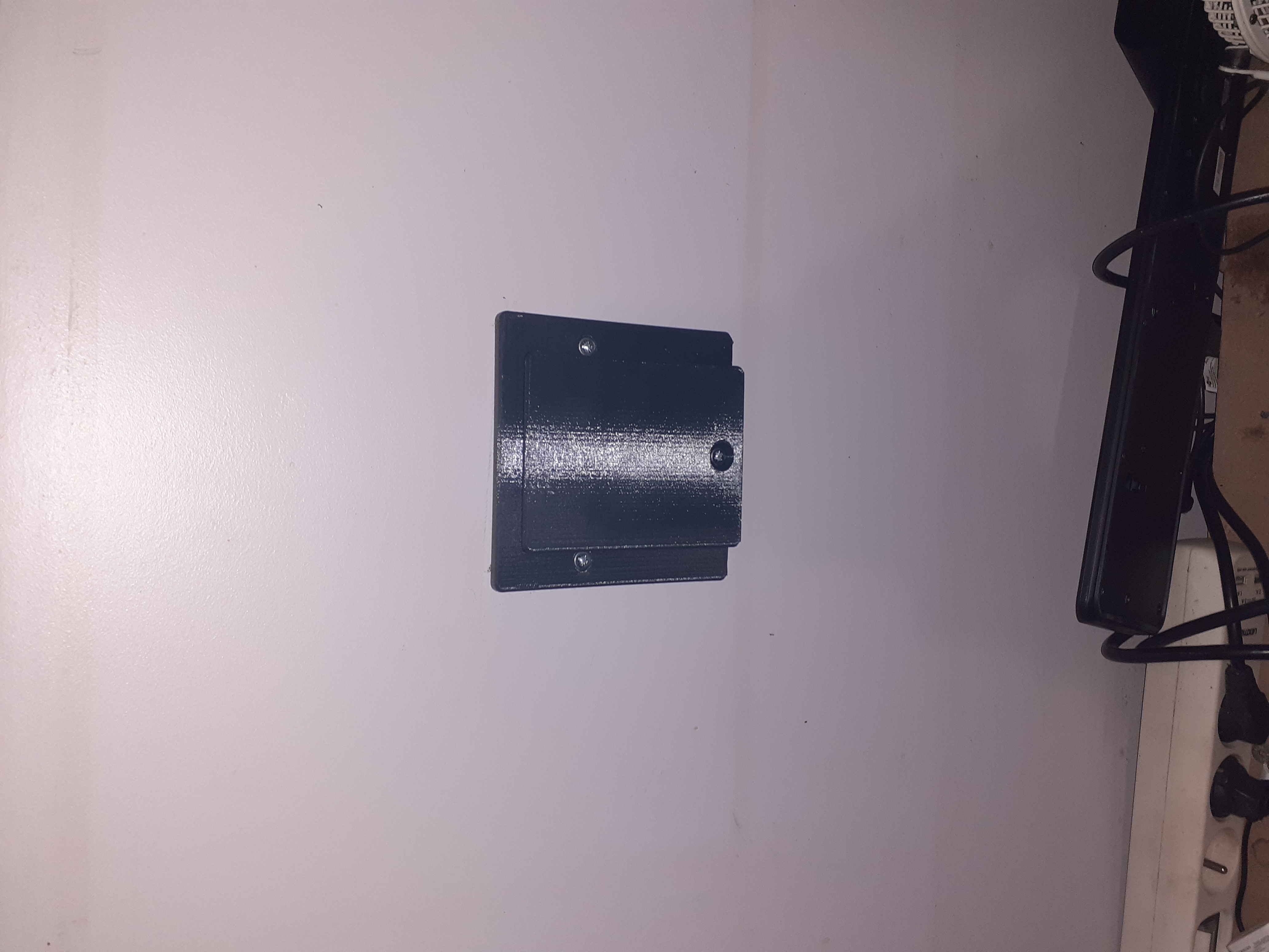 Miniatura 4 do modelo 3D Vesa14 Simple Wall Mount