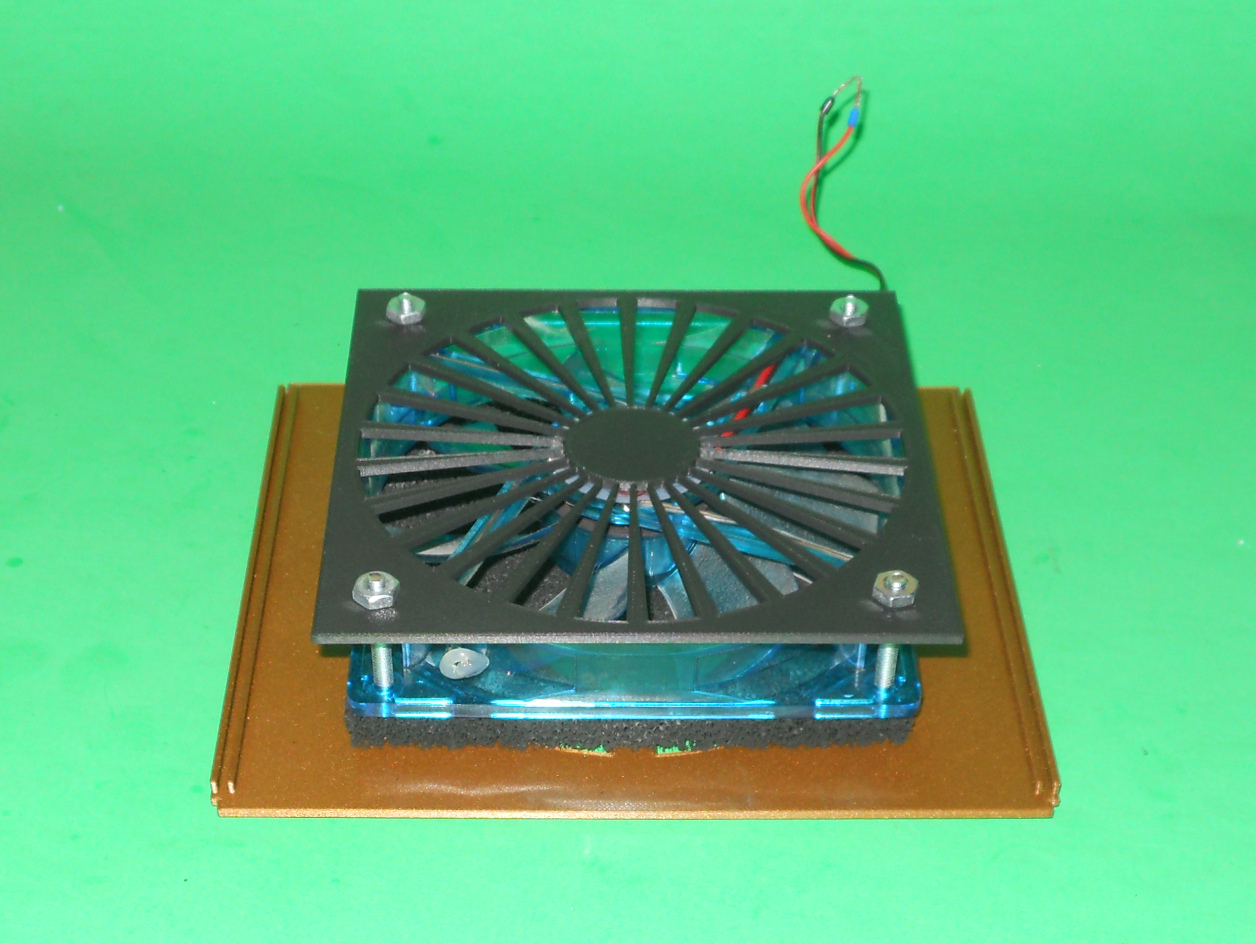 Miniatura 6 do modelo 3D Single Board Computer Server Case V2