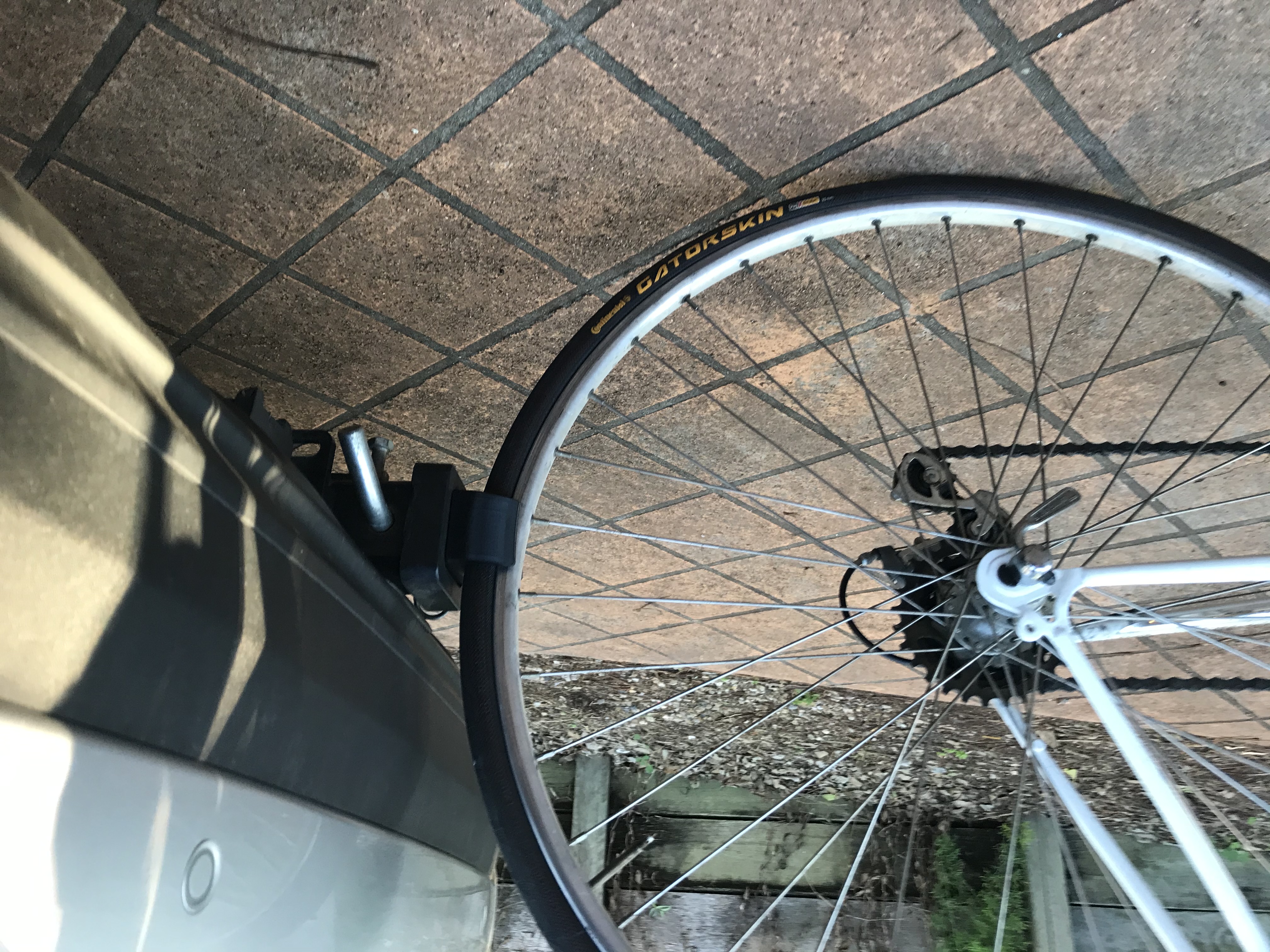 Parametric bike wheel clip for car tow receiver