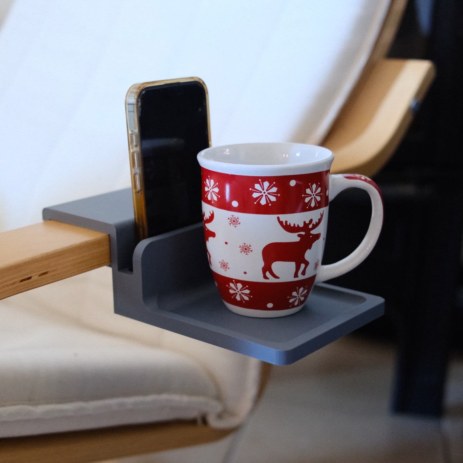 Tablet armrest tray for IKEA POÄNG chair
