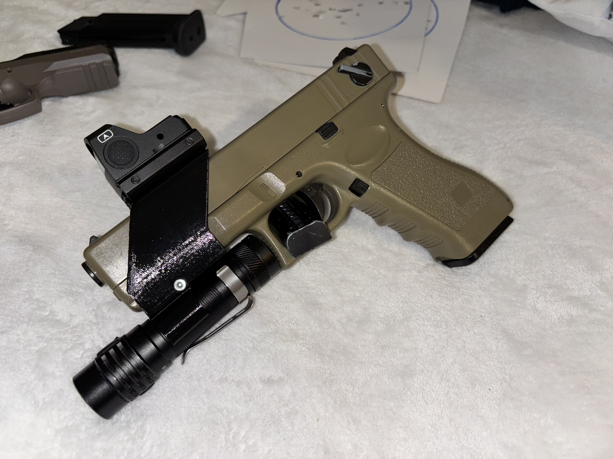 red dot lantern mount - Airsoft Glock Cyma