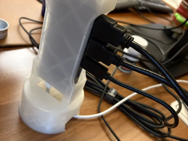 Satechi USB C Dual Hub Holder
